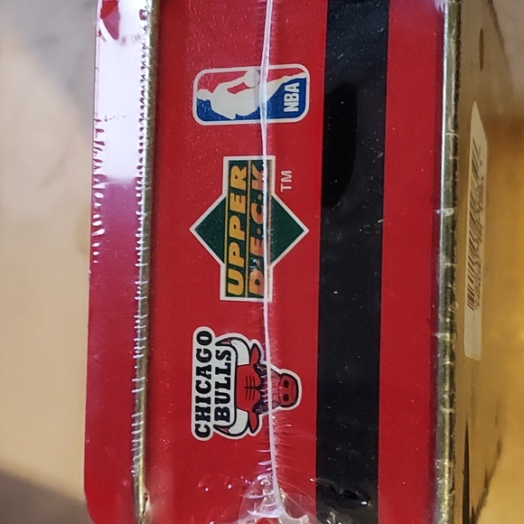 Michael Jordan collectible cards - Picture 4 of 4